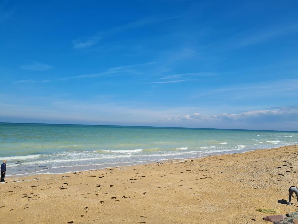 Les Pieds Dans L'Eau - Acces Direct A La Plage Bernières-sur-Mer Exteriér fotografie