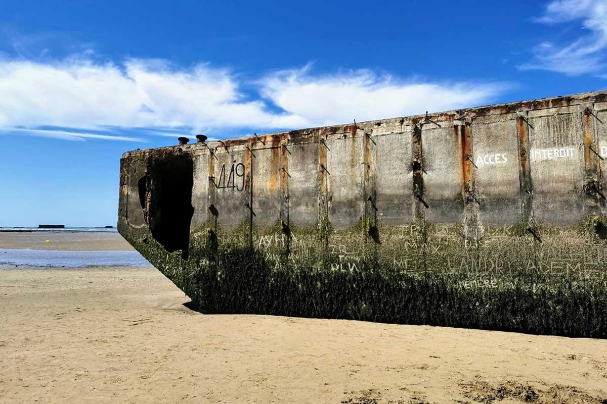 Les Pieds Dans L'Eau - Acces Direct A La Plage Bernières-sur-Mer Exteriér fotografie